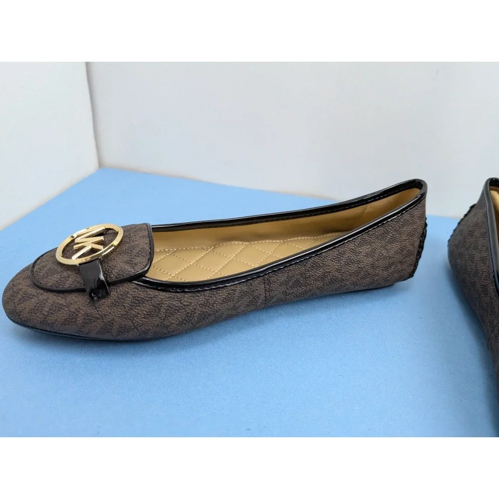 Michael Kors Lillie Moc Brown Logo w/ Gold Hardware Women's size 11